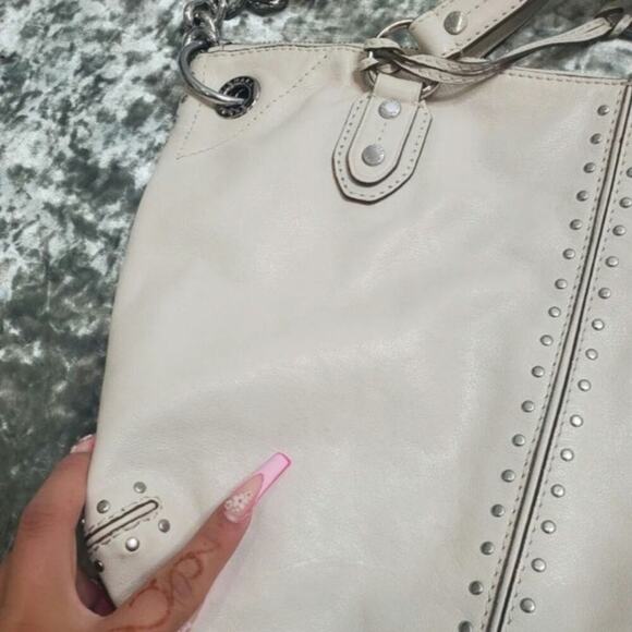 Michael Kors Uptown Astor Stud Shoulder Bag Cream - Picture 9 of 14
